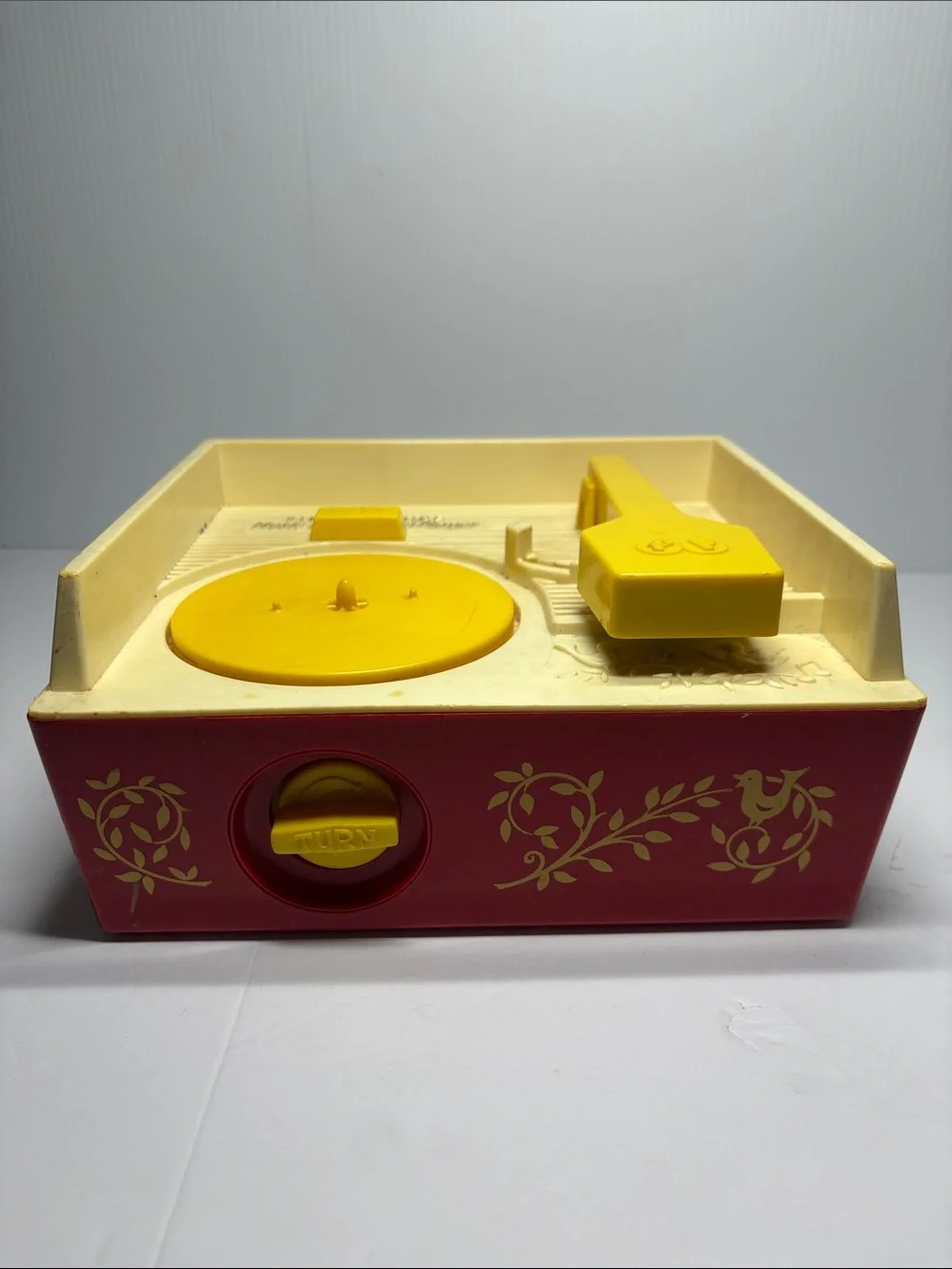 Fisher Price 1970’s  Music Box Kids Record Player and 5 records